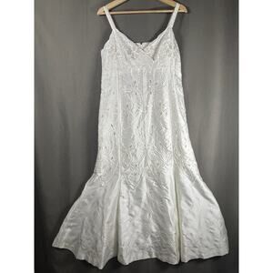 Susanna Dress Size 10 White Long Maxi Butterfly Embroidered Empire Fairy Wedding